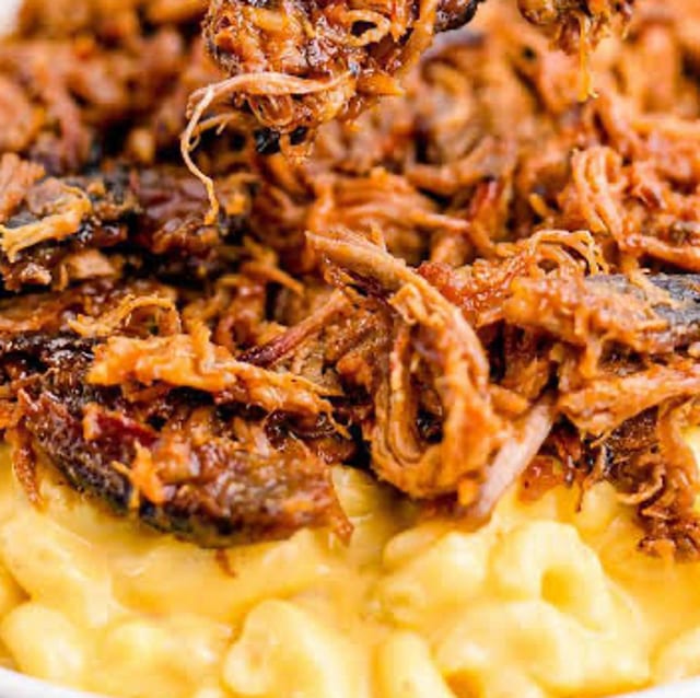 Pulled Pork Mac.